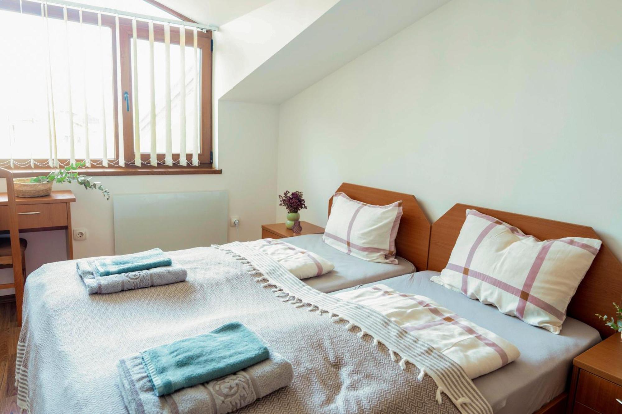 2-Bedroom Apt, 2Min Walk To Ski Path, 7-8 Min Walk To Gondola บันสโก ภายนอก รูปภาพ